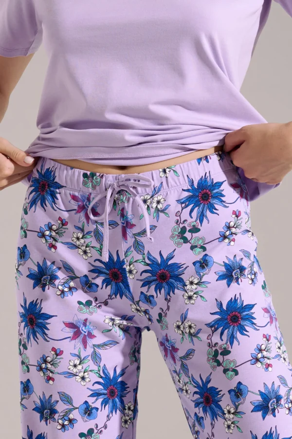 Pyjama mit Schlafshirt und Hose »Flowers«