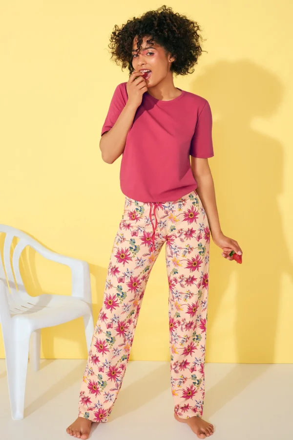 Pyjama mit Schlafshirt und Hose »Flowers«